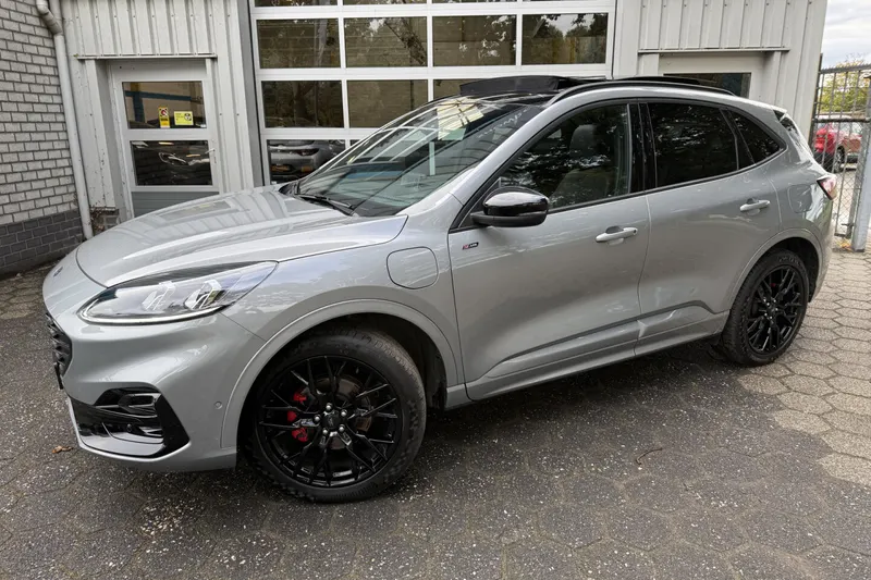 Ford Kuga (2023)