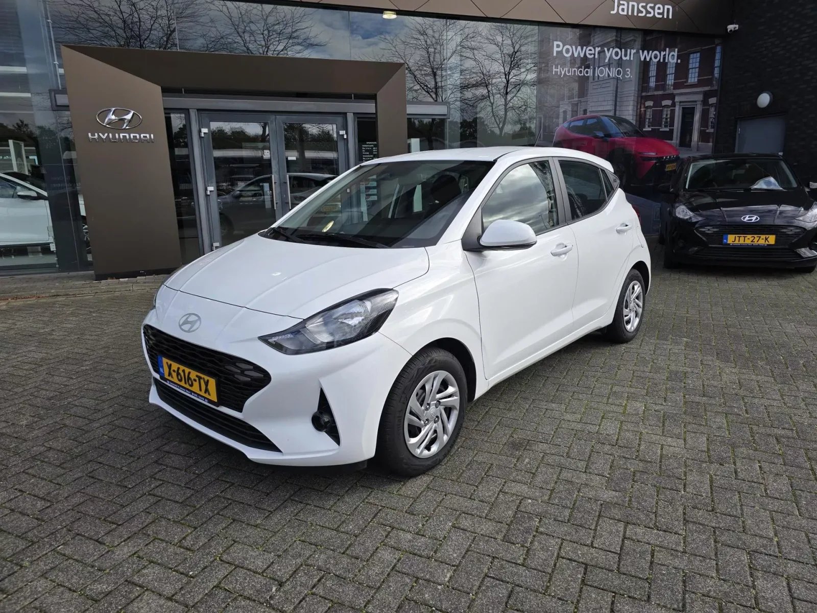 Hyundai i10 (2024) — foto 1