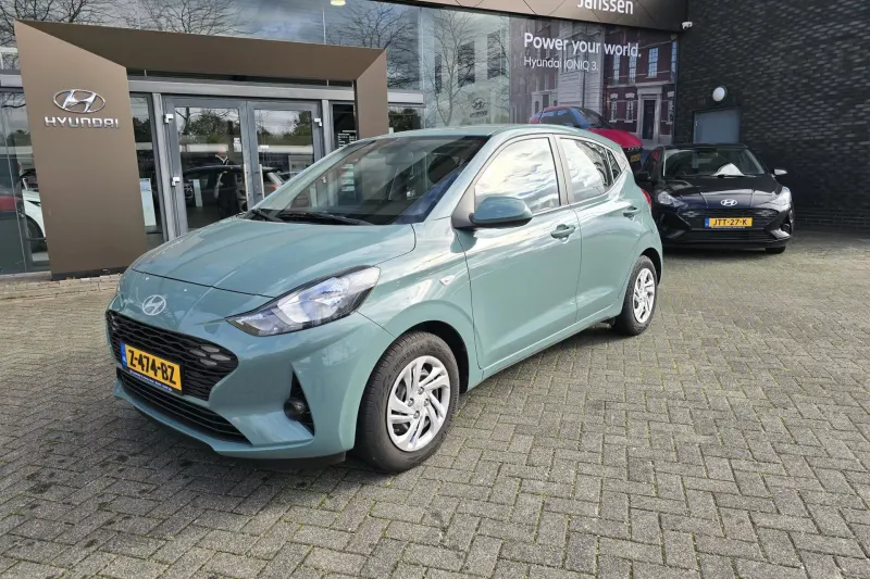 Hyundai i10 (2023)
