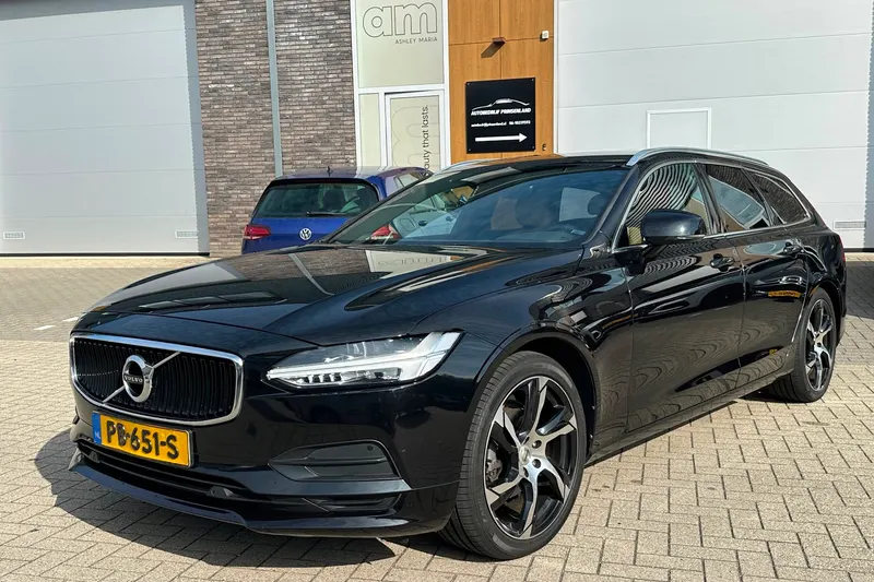 Volvo V90 (2017)