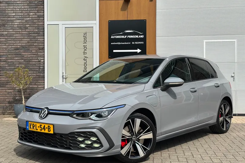 Volkswagen Golf (2020)
