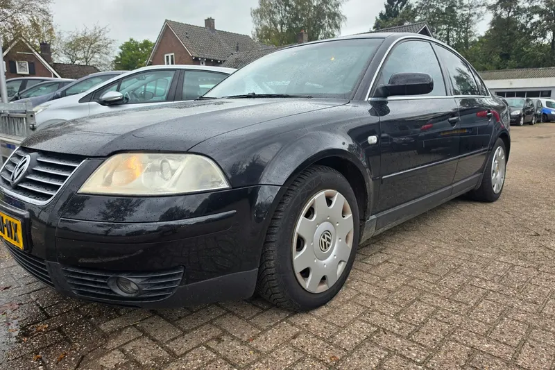 Volkswagen Passat (2003)