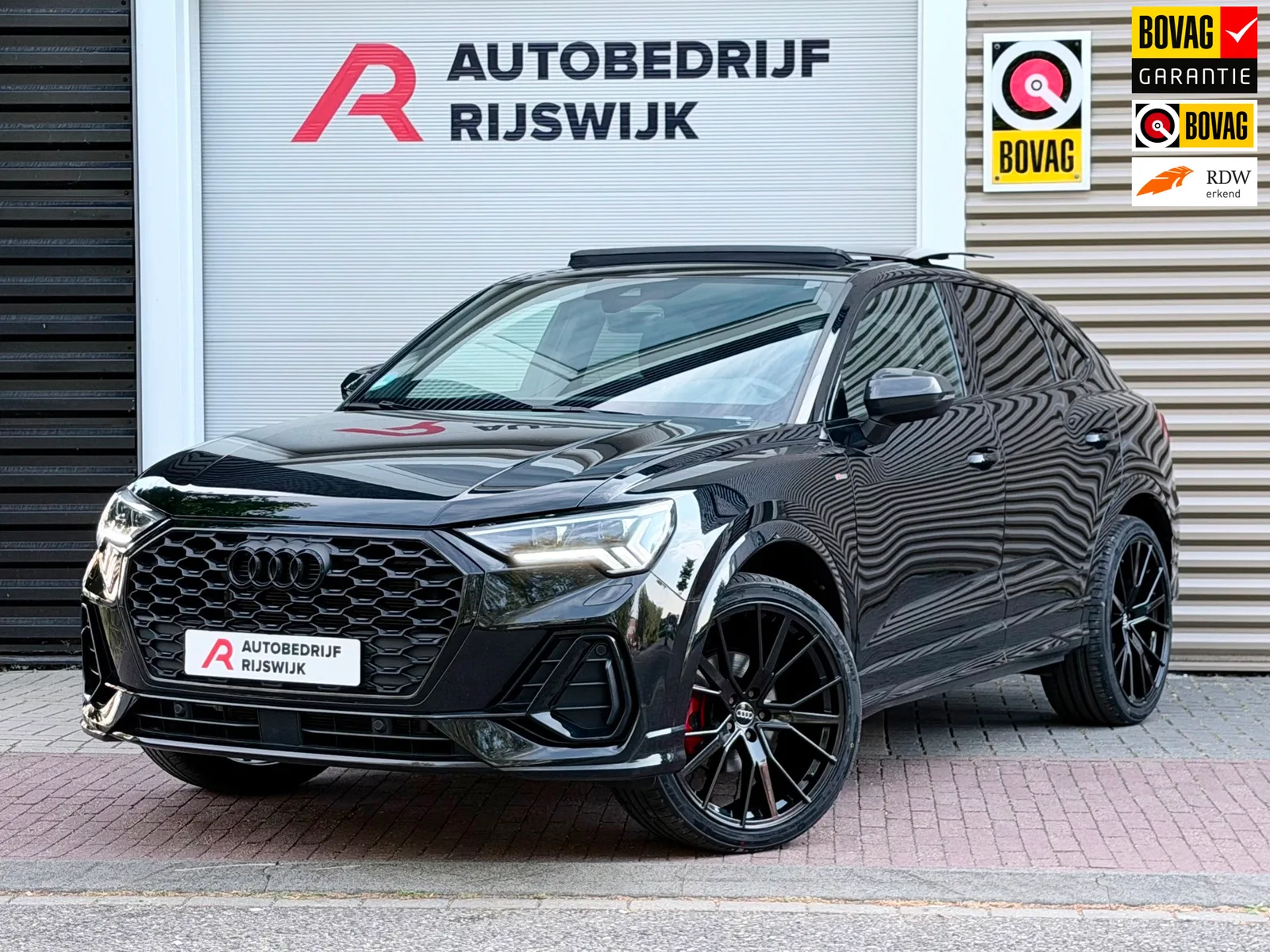 Audi Q3 Sportback (2024) — foto 1