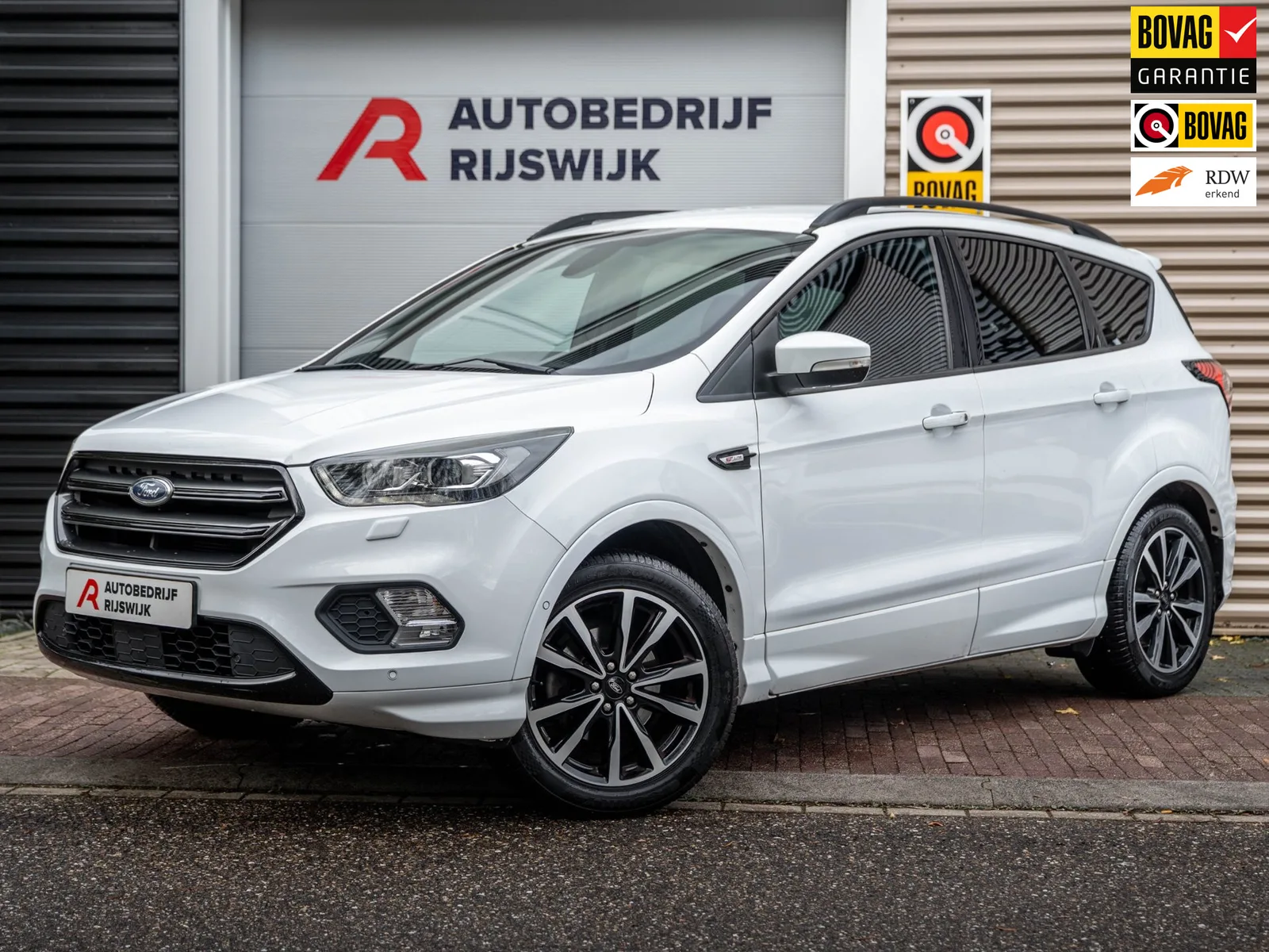 Ford Kuga (2018) — foto 1