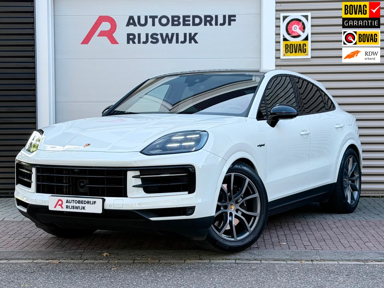 Porsche Cayenne Coupé (2023) — foto 1