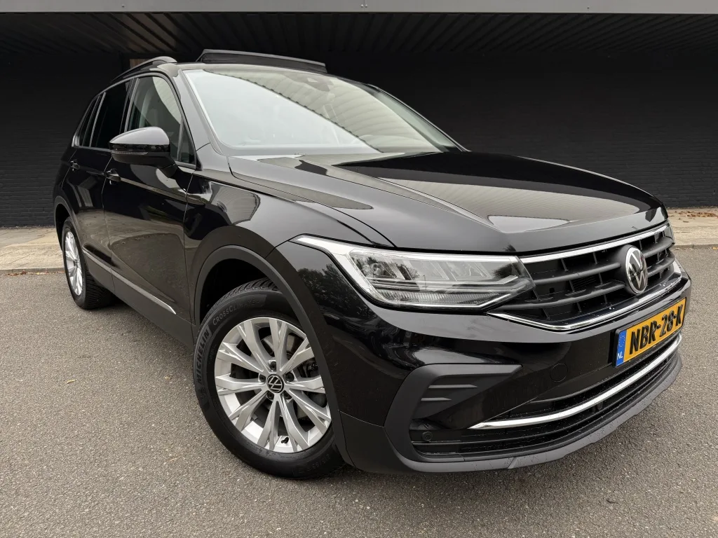 Volkswagen Tiguan (2021) — foto 1