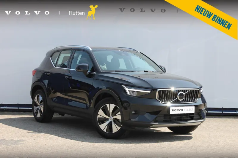 Volvo XC40 (2022)