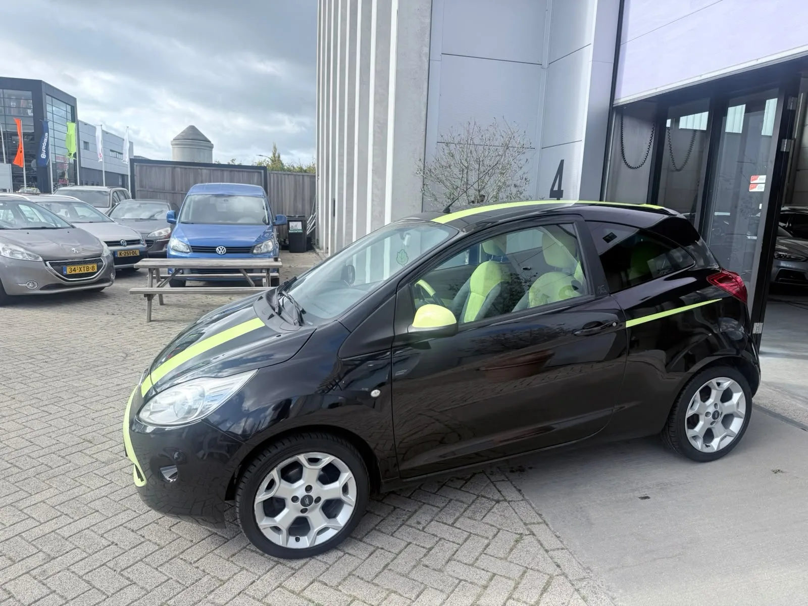 Ford Ka (2010) — foto 1