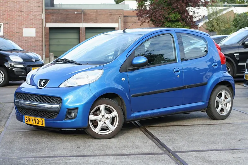 Peugeot 107 (2010)