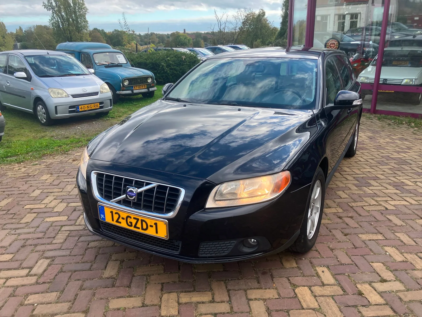 Volvo V70 (2008) — foto 1