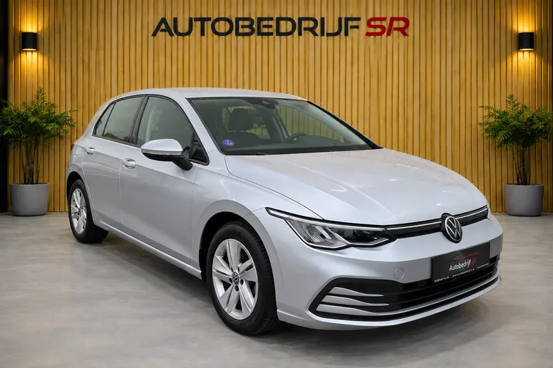 Volkswagen Golf (2022)