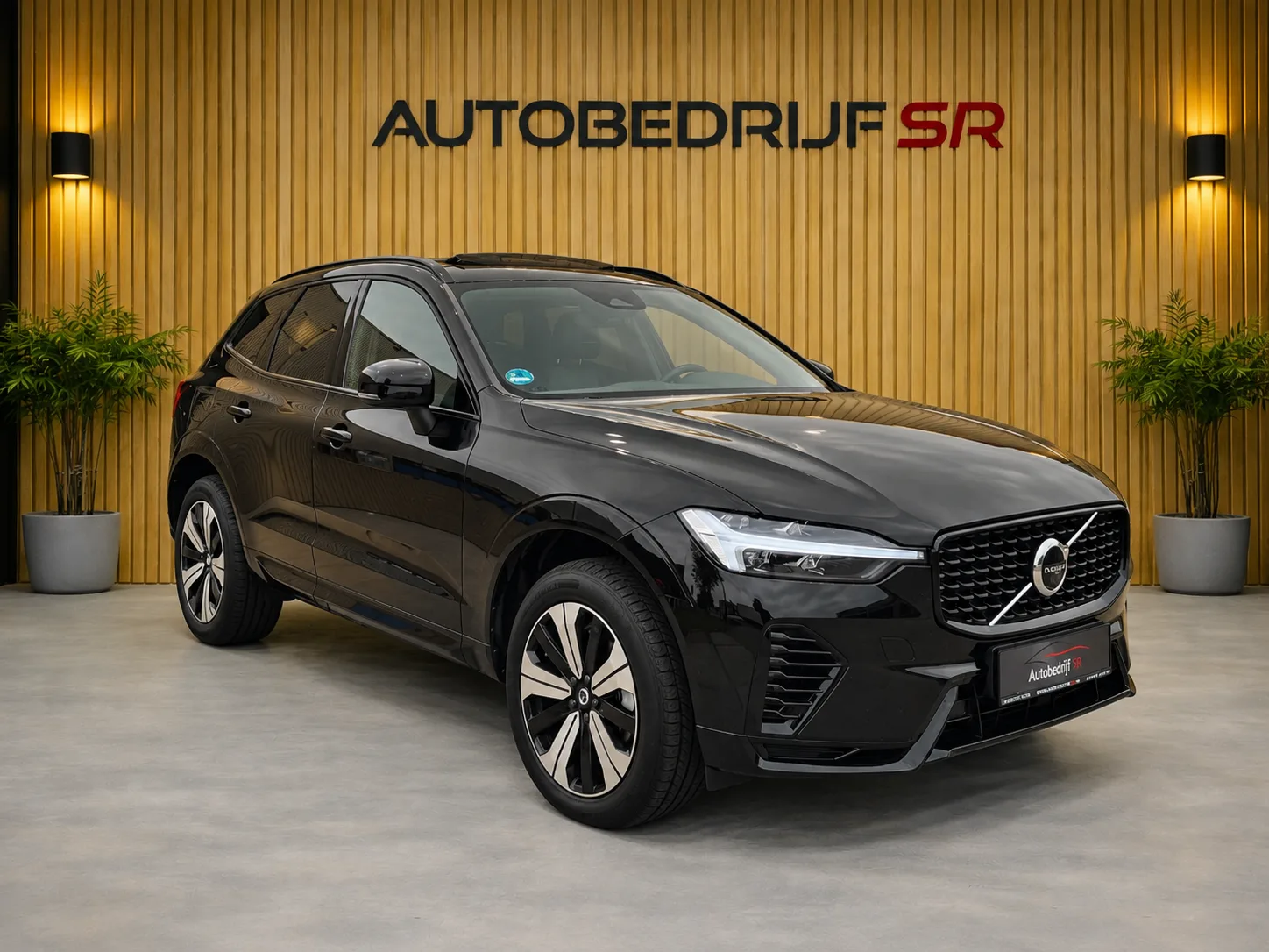 Volvo XC60 (2022) — foto 1