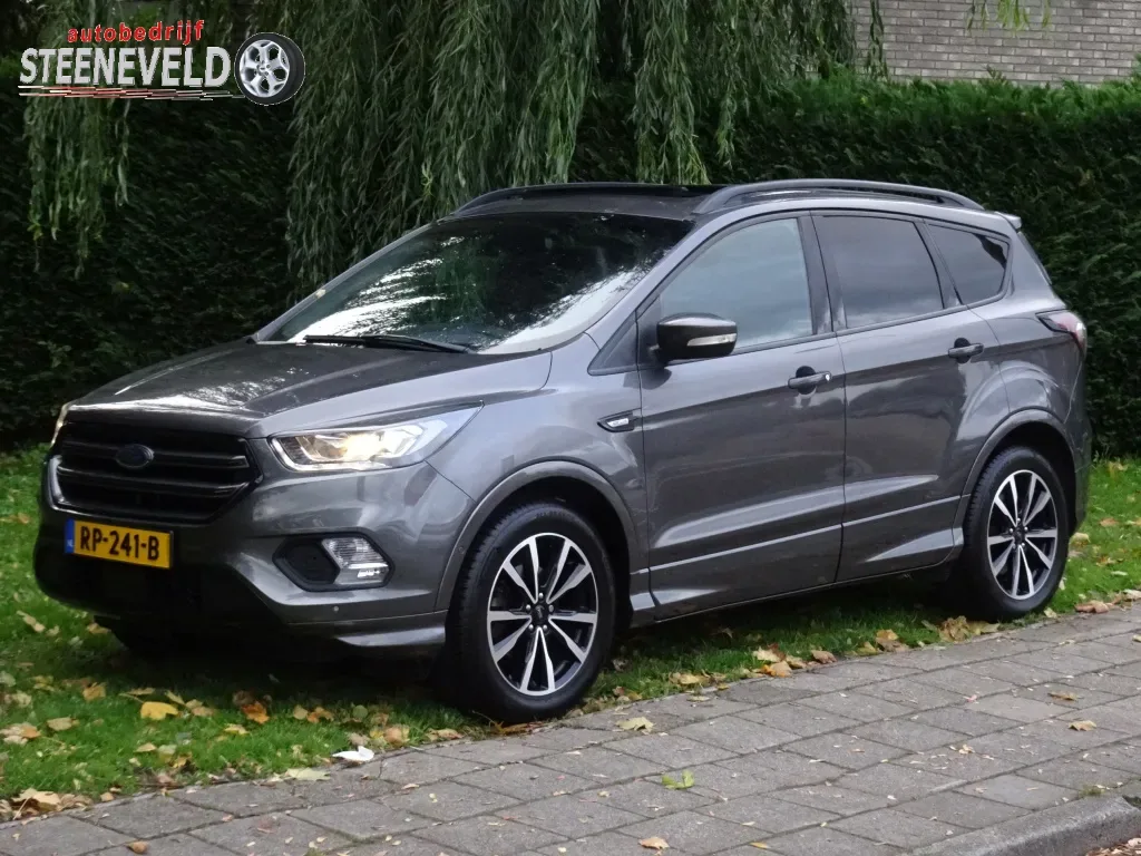 Ford Kuga (2018) — foto 1
