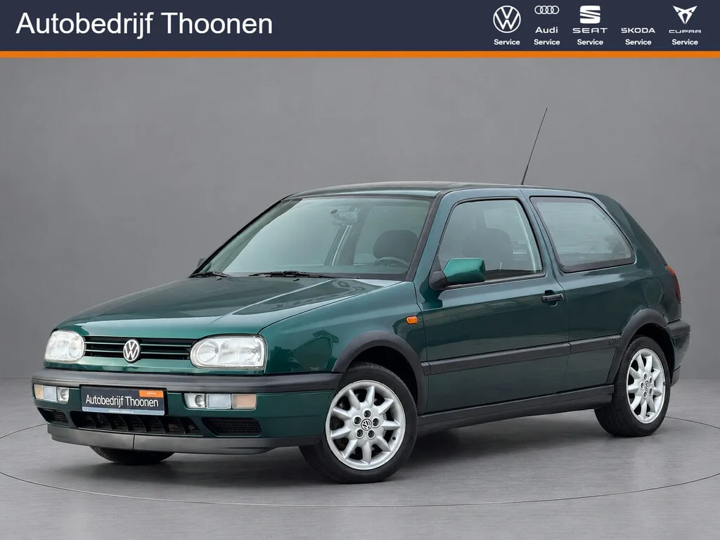 Volkswagen Golf (1996) — foto 1