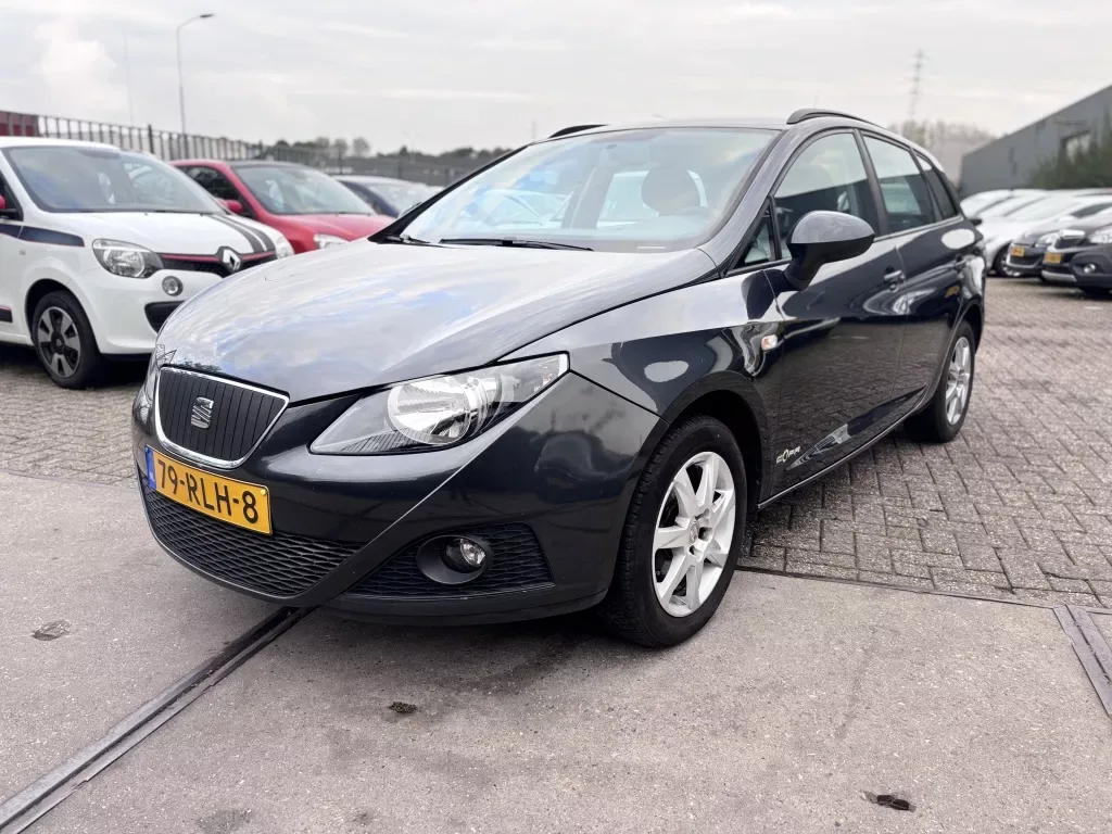 SEAT Ibiza (2011) — foto 1