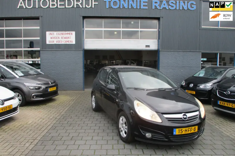 Opel Corsa (2008)