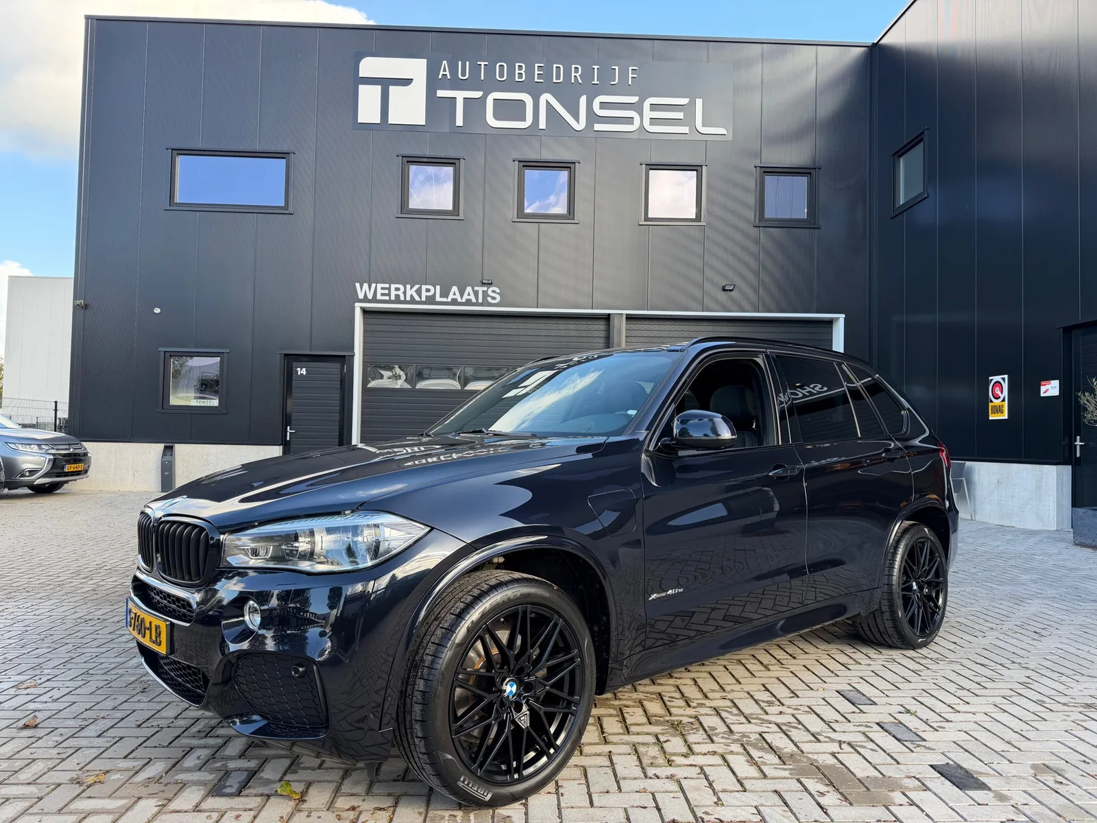 BMW X5 (2017) — foto 1