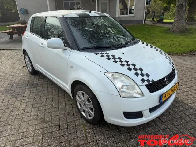 Suzuki Swift (2010) — foto 1