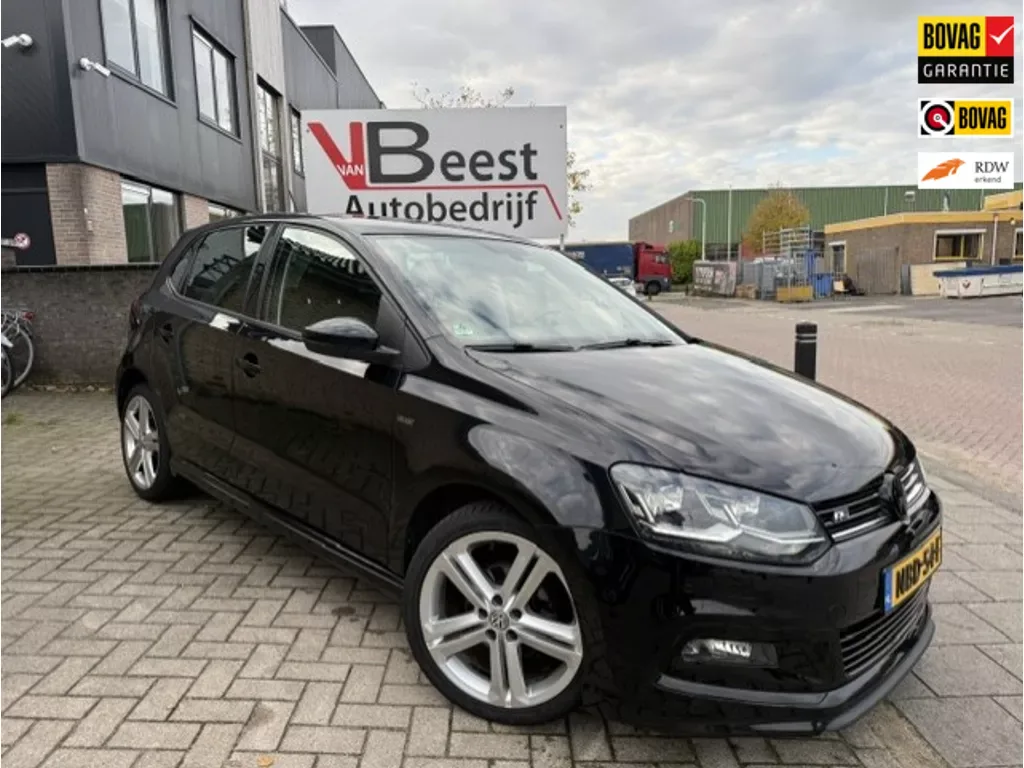 Volkswagen Polo (2015) — foto 1