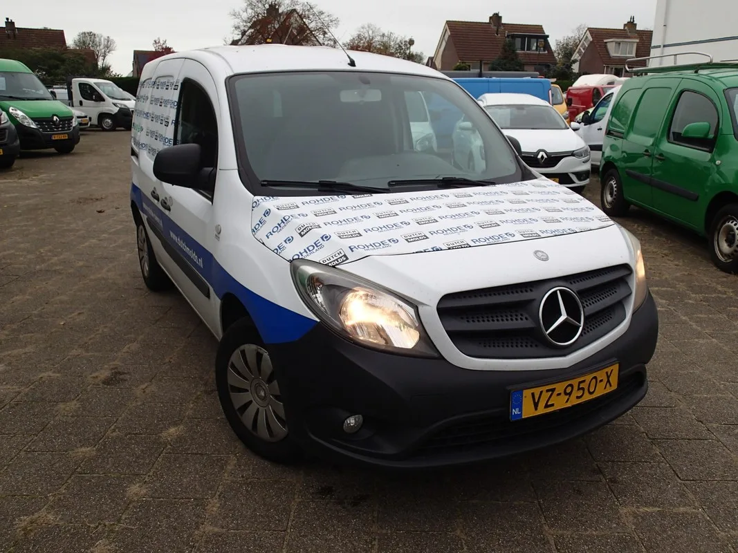 Mercedes-Benz Citan (2016) — foto 1