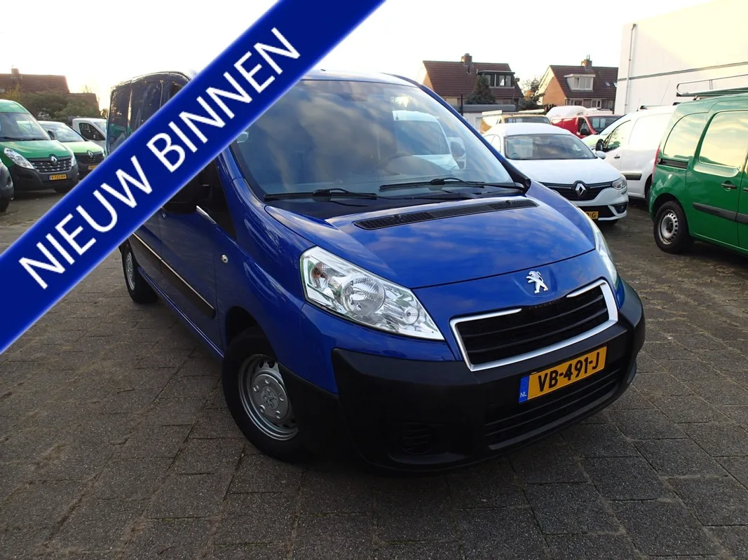Peugeot Expert (2013) — foto 1