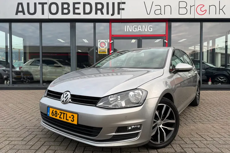 Volkswagen Golf (2013)