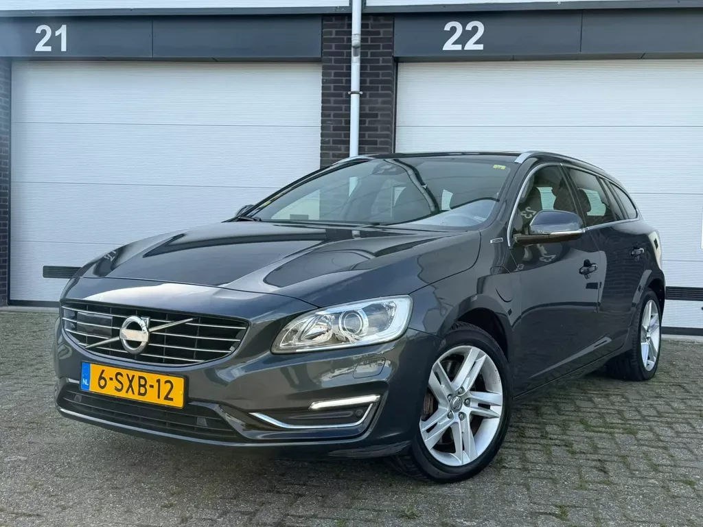 Volvo V60 (2013) — foto 1