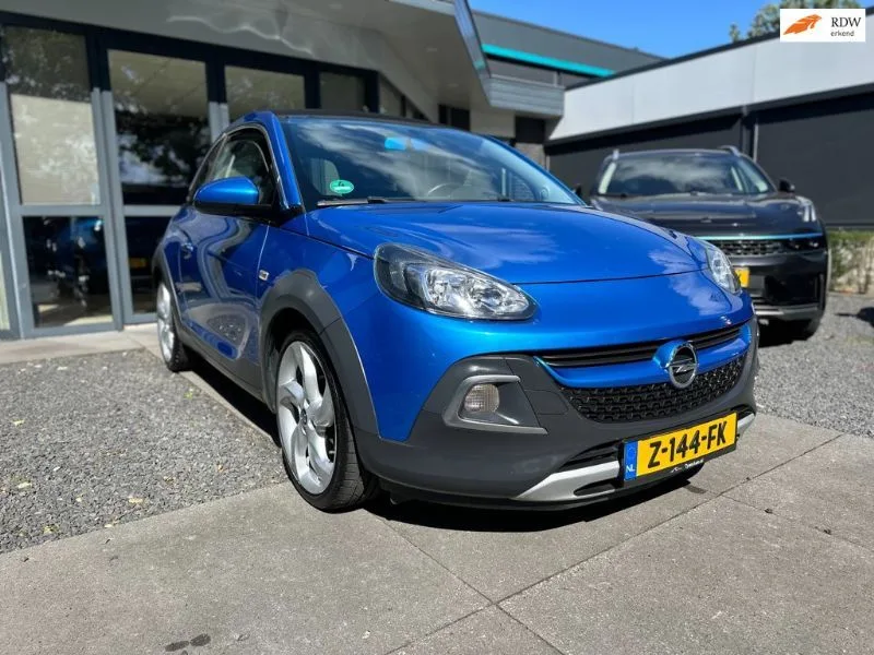Opel Adam (2015) — foto 1