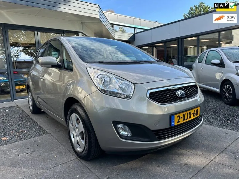 Kia Venga (2014) — foto 1