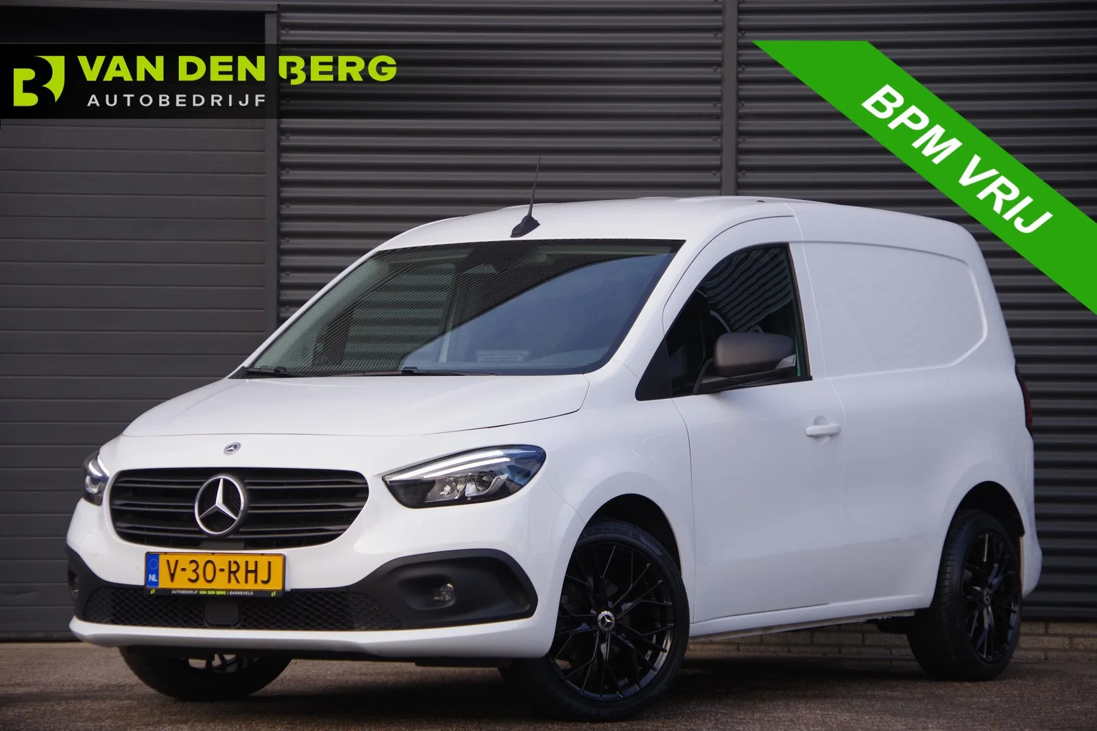 Mercedes-Benz Citan (2024) — foto 1