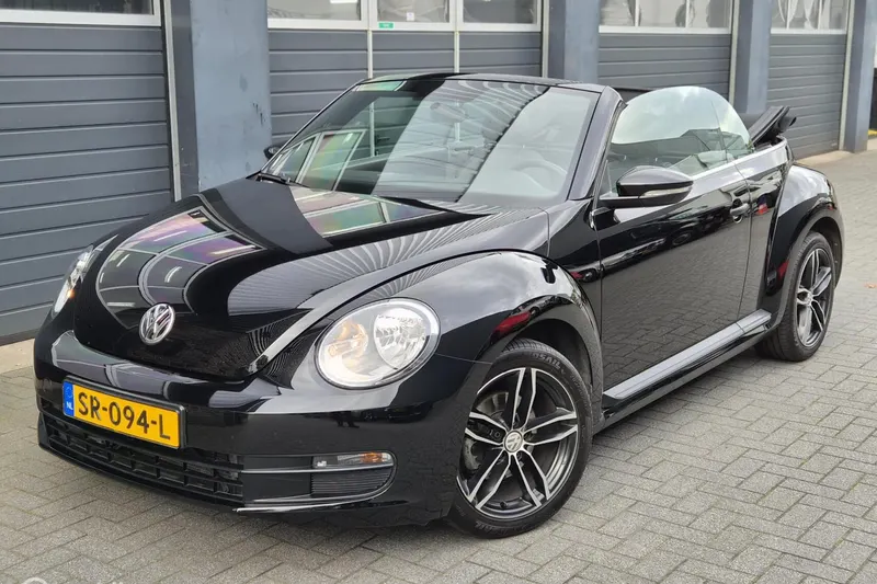 Volkswagen Beetle (2015)