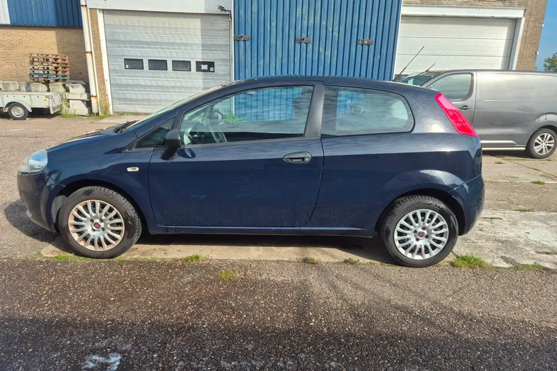 Fiat Grande Punto (2009)