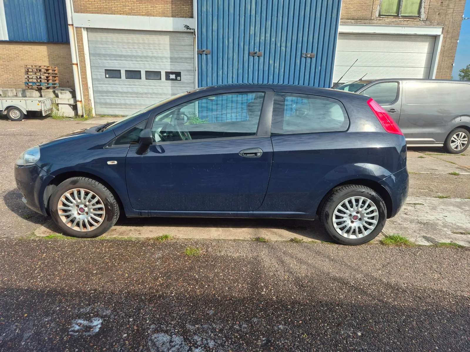 Fiat Grande Punto (2009) — foto 1