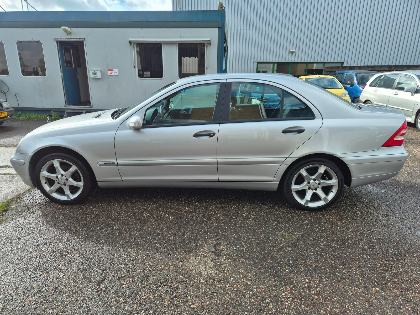 Mercedes-Benz C-Klasse (2003) — foto 1