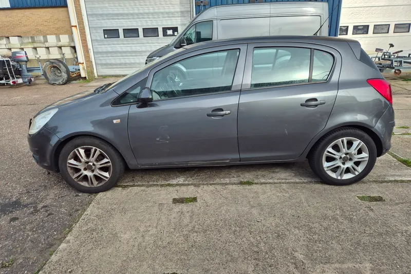 Opel Corsa (2010)