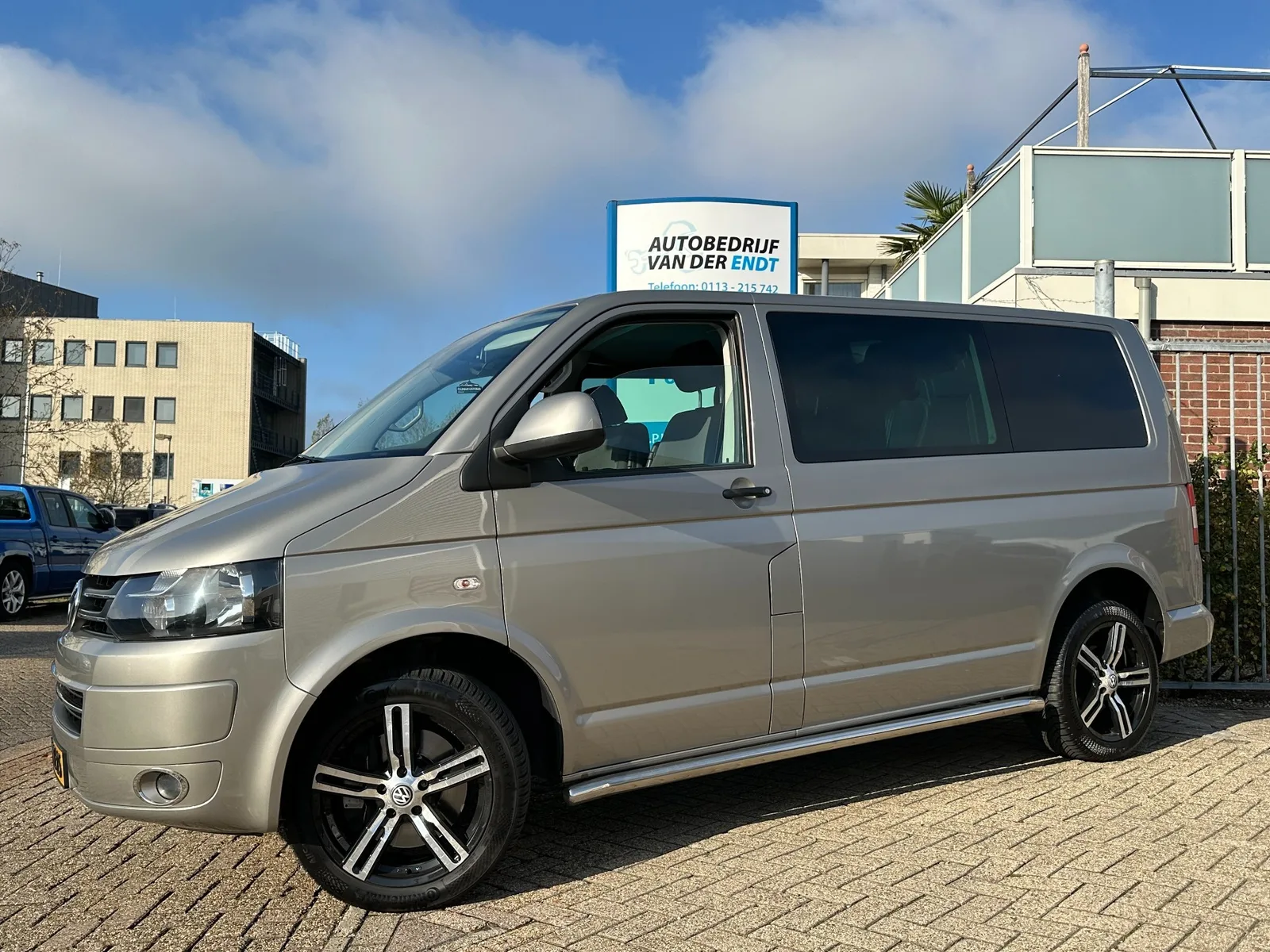Volkswagen Transporter (2011) — foto 1