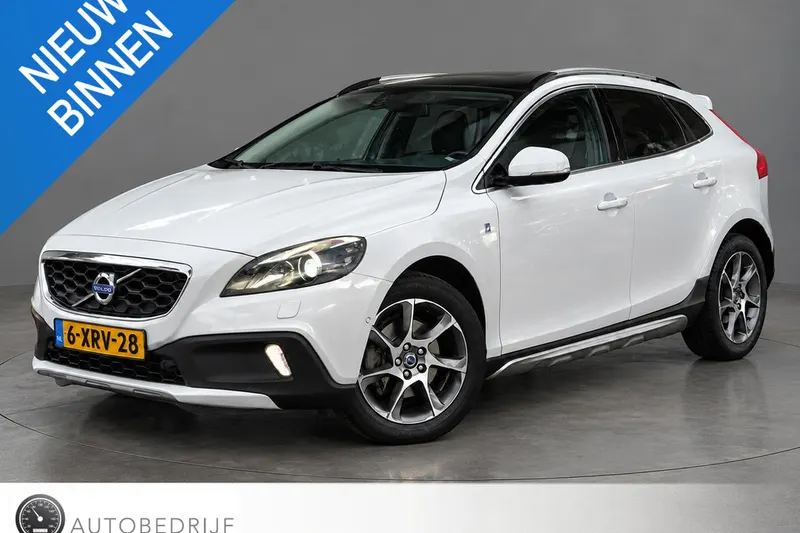 Volvo V40 Cross Country (2014)