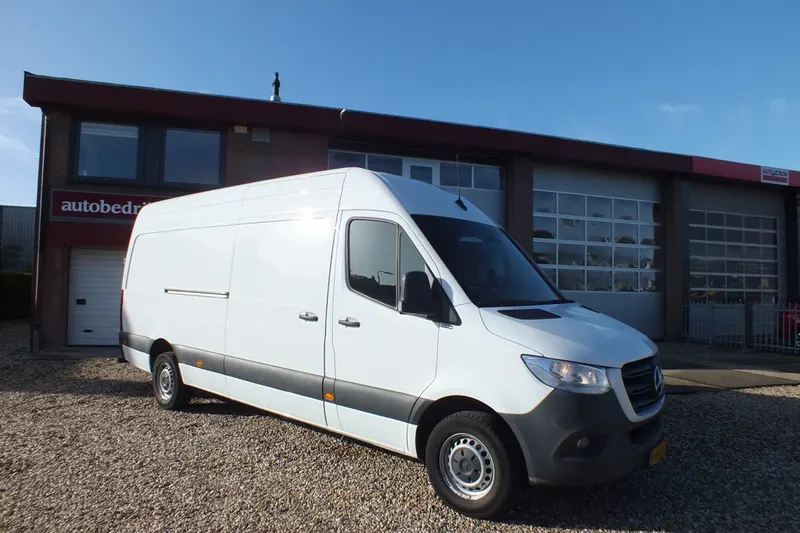 Mercedes-Benz Sprinter (2022)