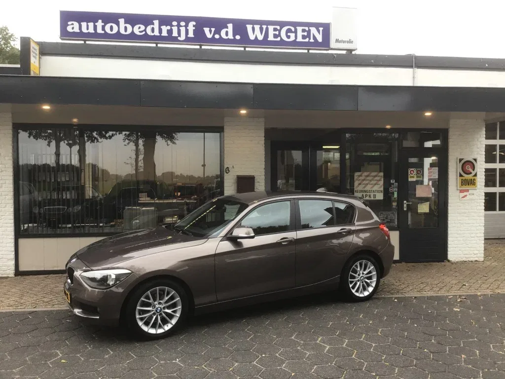 BMW 1-Serie (2015) — foto 1