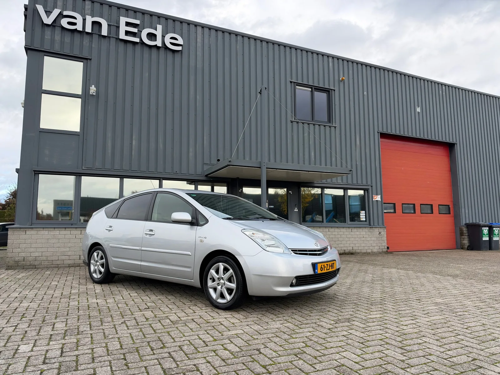 Toyota Prius (2008) — foto 1