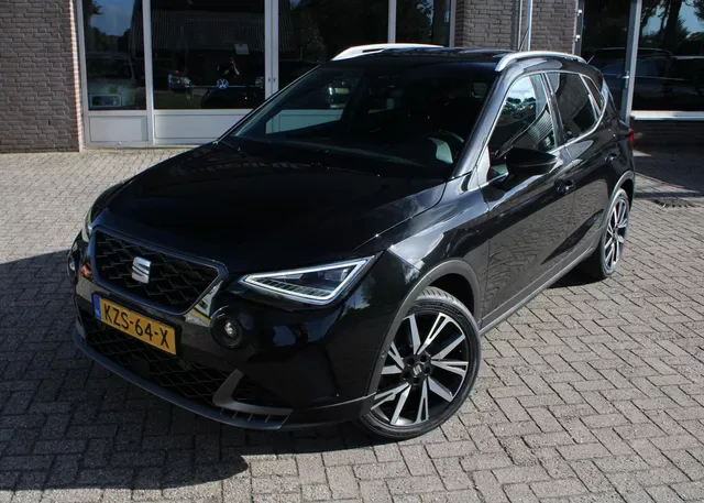 SEAT Arona (2023) — foto 1