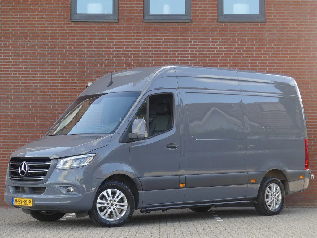 Mercedes-Benz Sprinter (2022) — foto 1