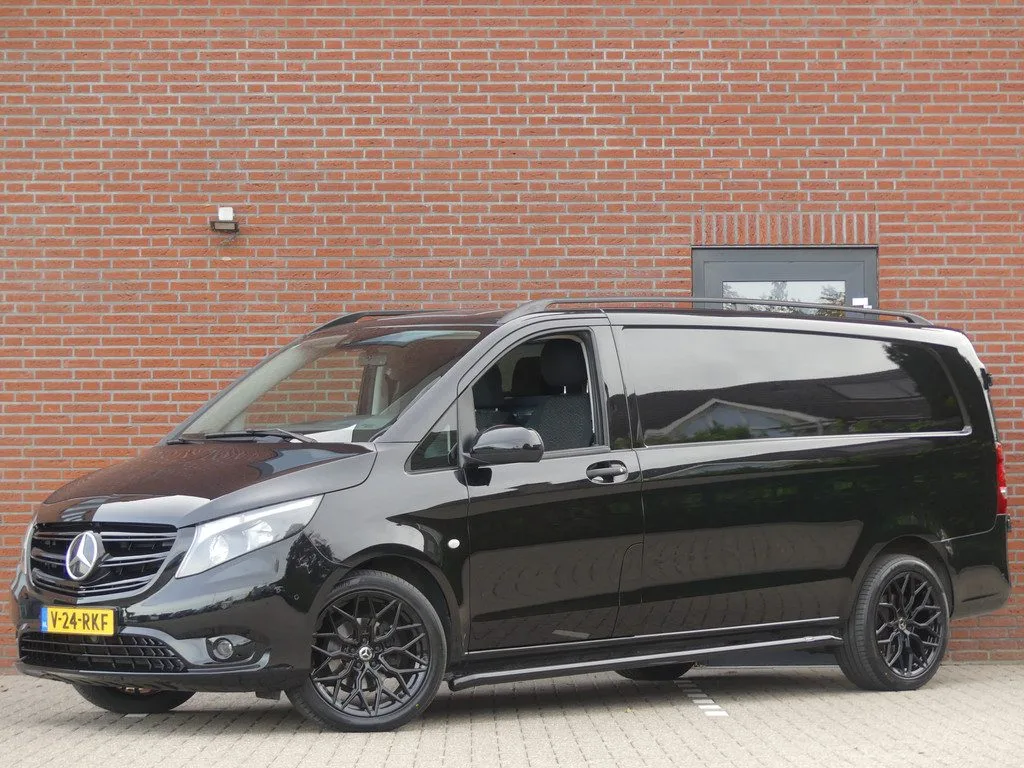 Mercedes-Benz Vito (2022) — foto 1