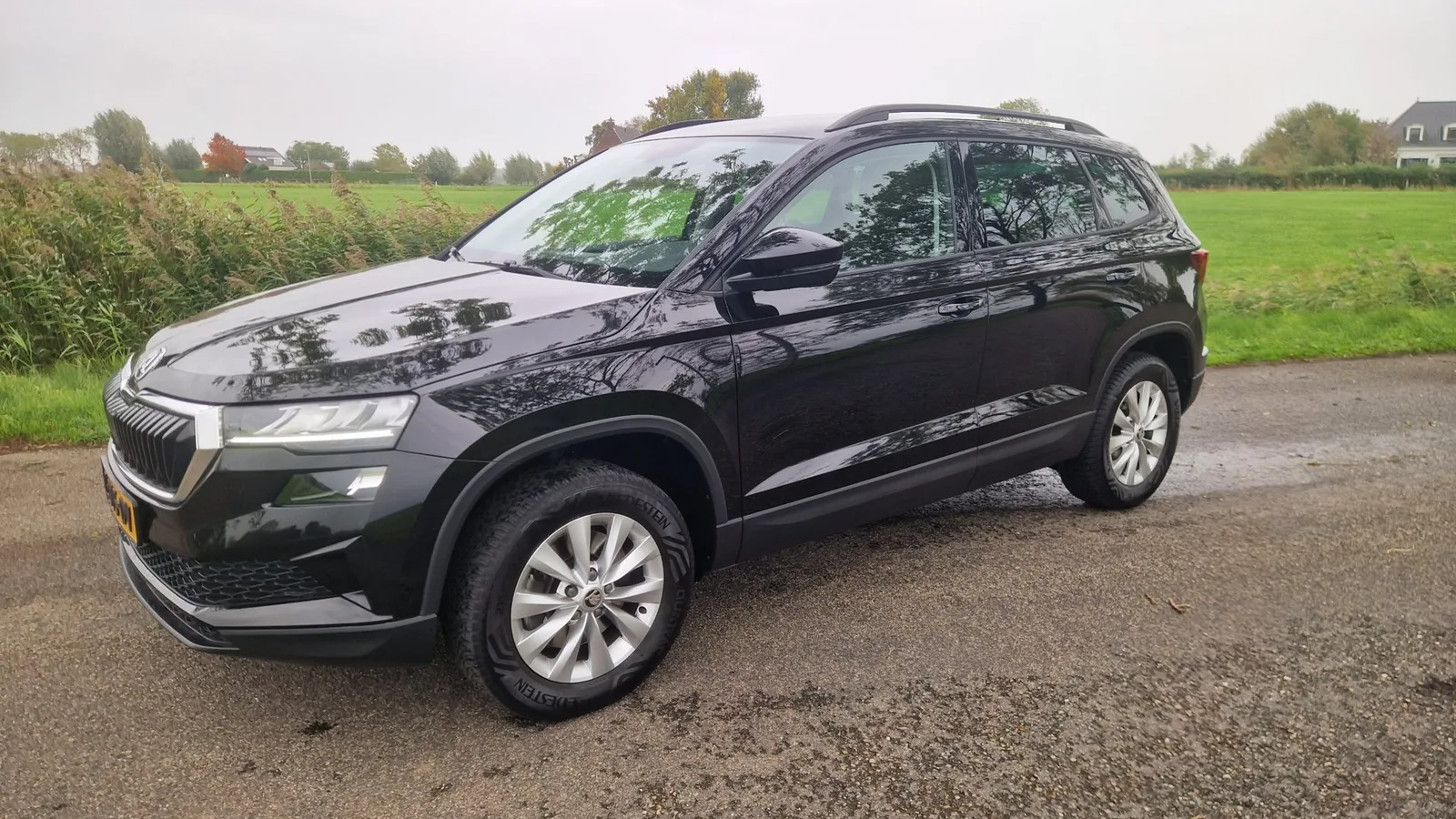 Škoda Karoq (2024) — foto 1