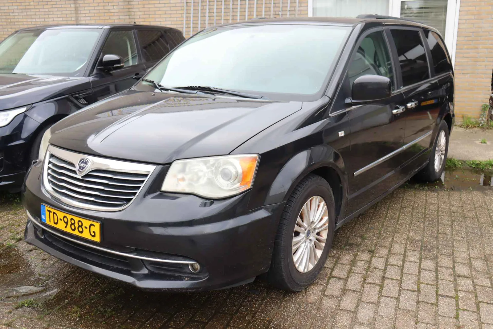 Lancia Voyager (2013) — foto 1