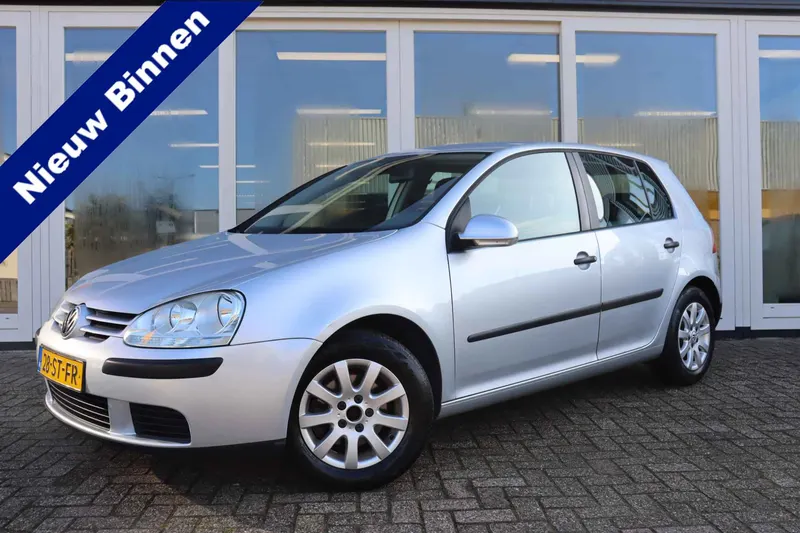 Volkswagen Golf (2006)