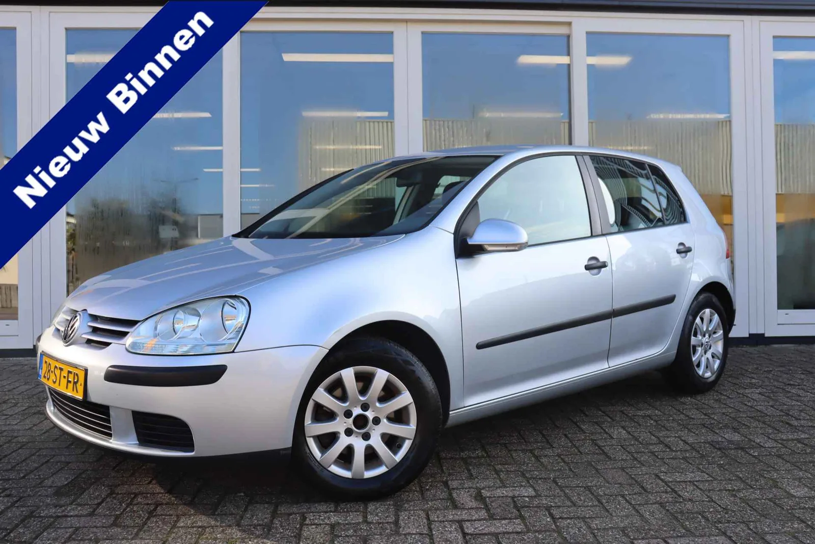 Volkswagen Golf (2006) — foto 1