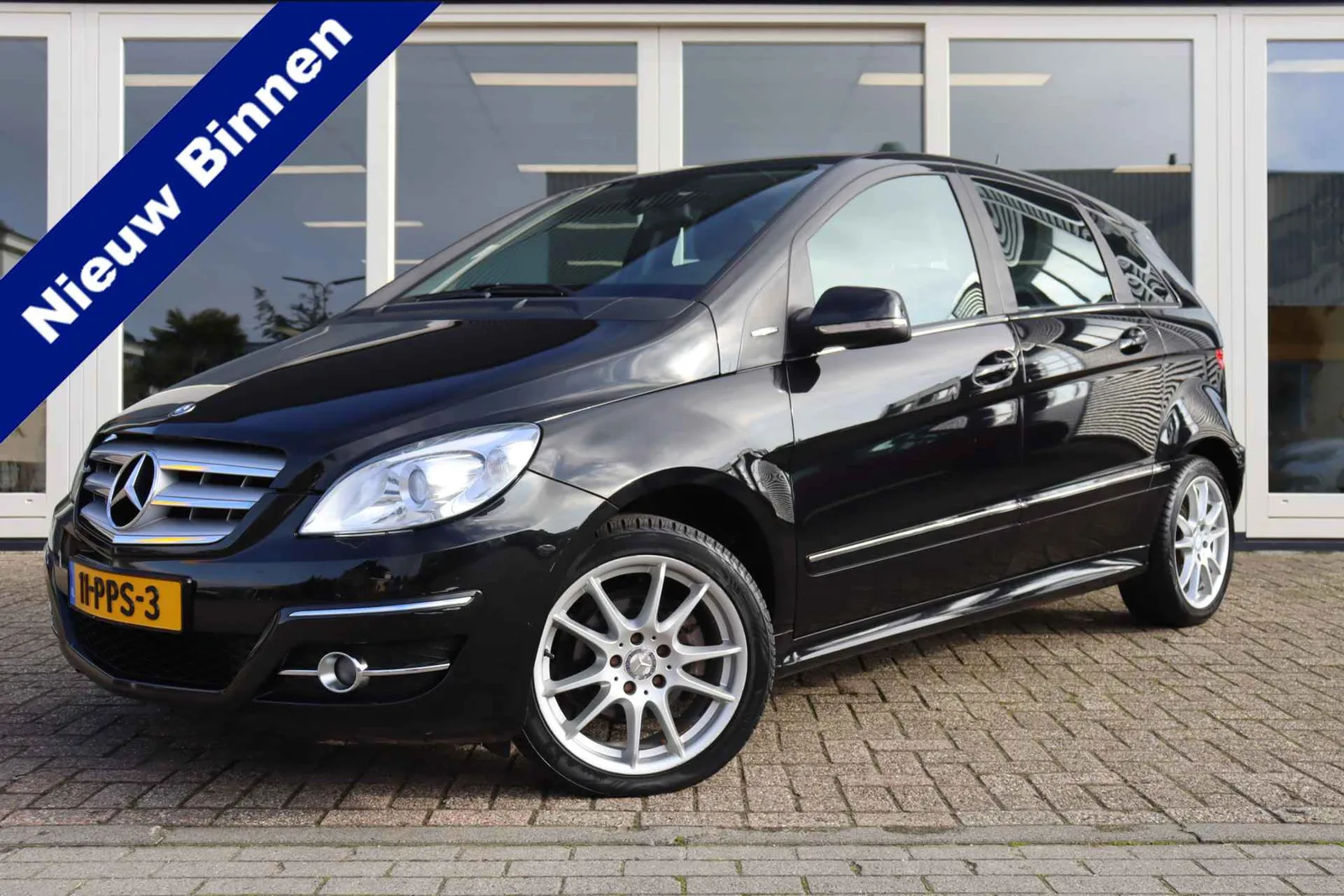 Mercedes-Benz B-Klasse (2011) — foto 1