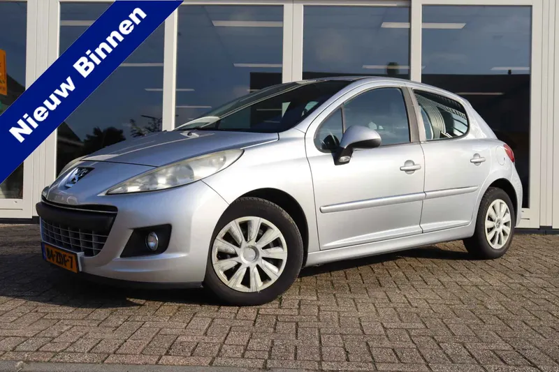 Peugeot 207 (2011)