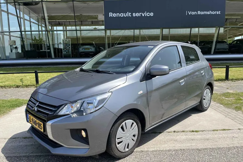 Mitsubishi Space Star (2021)